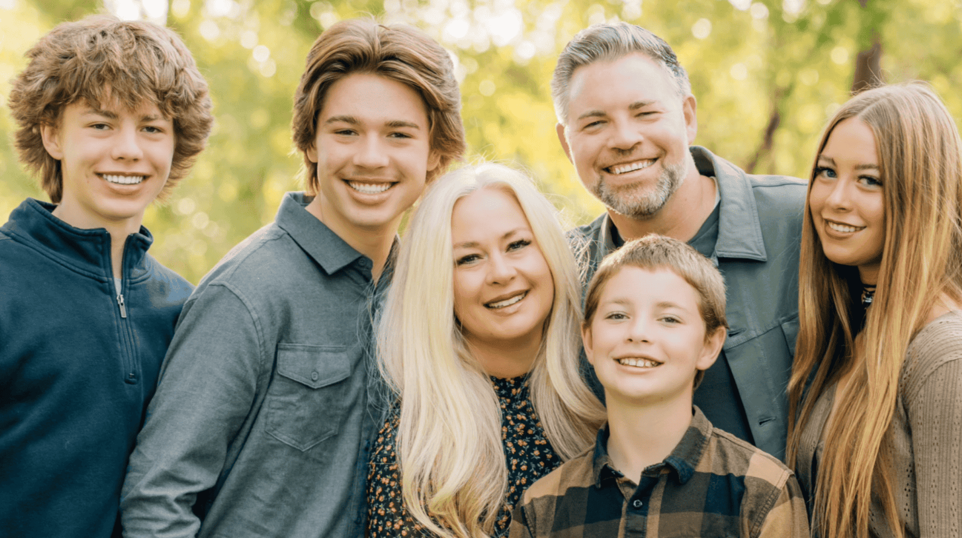 Jason Hewlett and Family